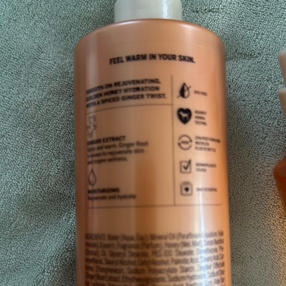 PINK Victoria's Secret Honey Ginger Lotion & Oil Set - Picture 3 of 13